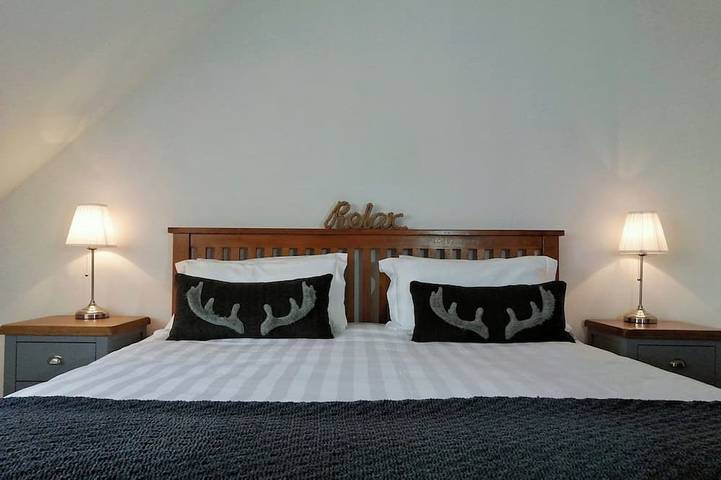 Cosy, Contemporary Irish Cottage | Superking Bed in Donegal, County Donegal
