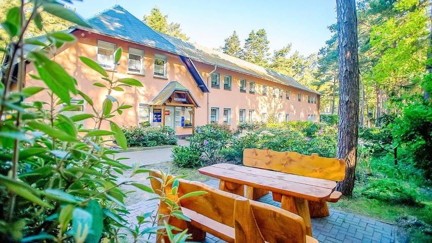 Ferienpark für 2 Personen, mit Garten und Terrasse sowie Sauna in Dranske - 2