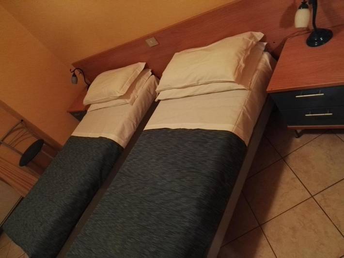 Maison d’hôte pour 2 personnes, avec balcon dans Canelli