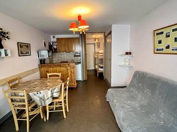 Gîte pour 4 personnes, avec balcon dans Station du Lioran