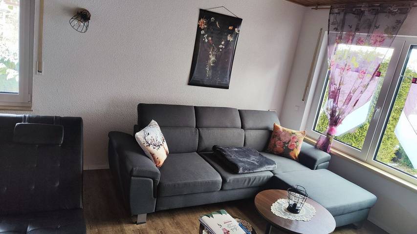 Ferienhaus für 8 Personen, mit Terrasse und Garten in Schönwald im Schwarzwald - 2