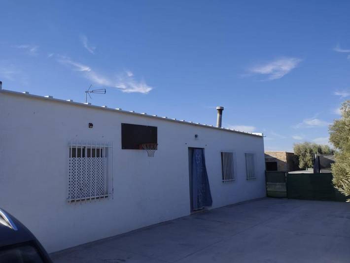 Casa rural para 8 personas, con jardín además de piscina y vistas en Sierra Sur de Sevilla