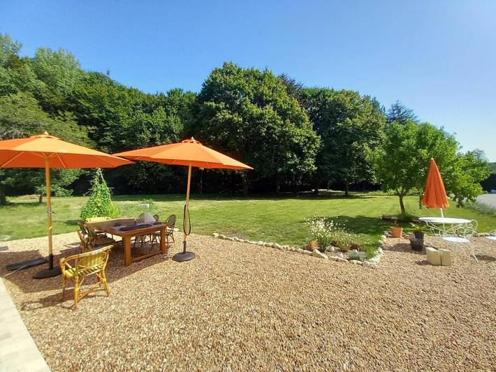 Chambre d’hôte pour 2 personnes, avec jardin à Nazelles-Négron - 4