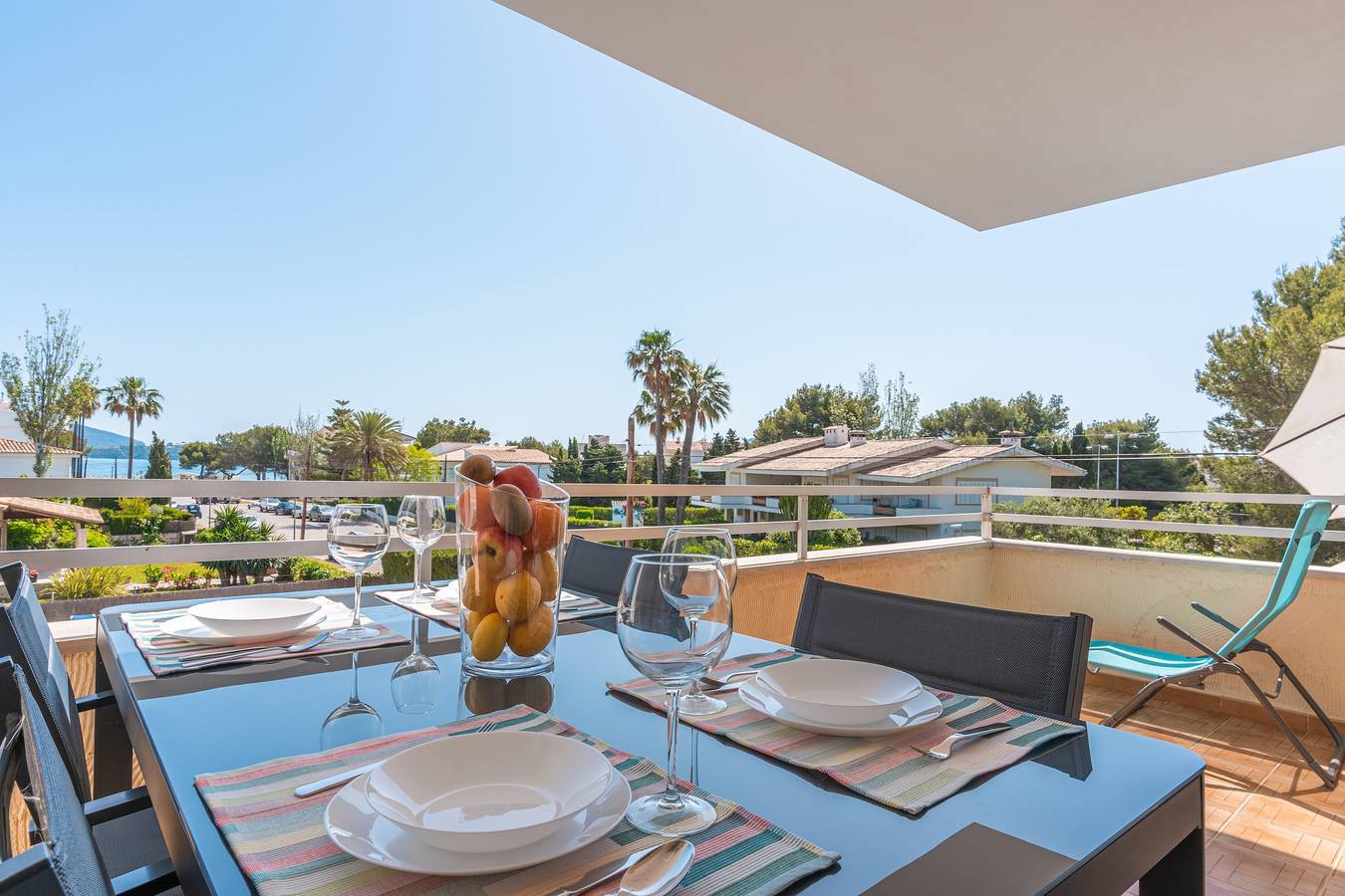 Appartement entier, Appartement de vacances "Veleta ll" près de la mer avec vue sur la mer, piscine partagée et Wi-Fi in Port de Pollença, Pollença