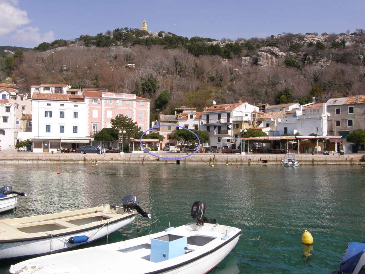 Entire holiday apartment, Holiday apartment with air conditioning and internet  in Baska, Krk