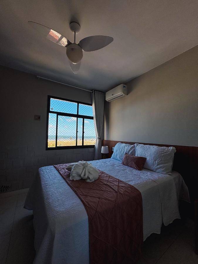 Casas e apartamentos de temporada para 8 pessoas, com jardim e vista e ainda piscina, adaptado a crianças em Sergipe