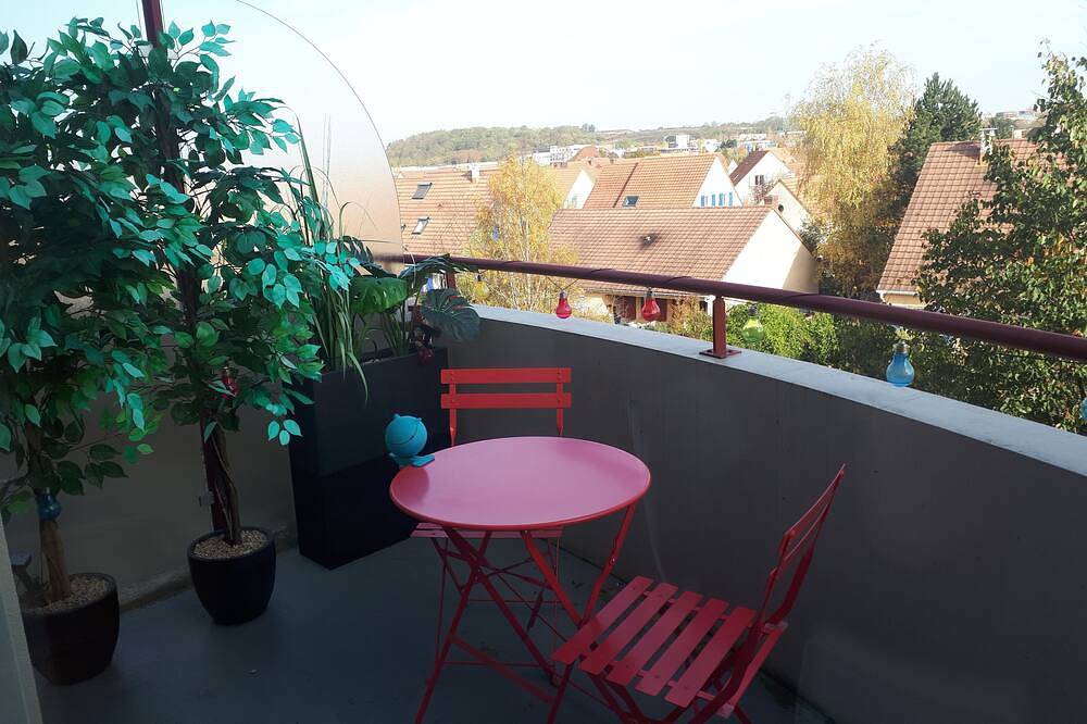 Appartement entier, Location meublé 3 étoiles Dijon Toison d'Or in Dijon, Région de Dijon