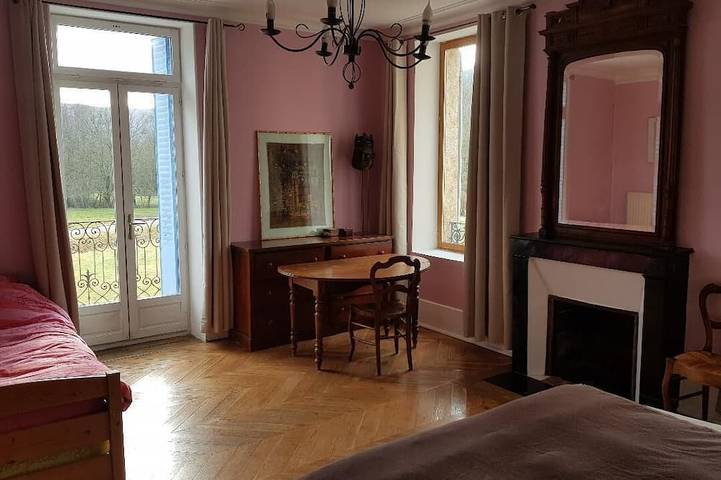 Location de vacances pour 15 personnes, avec balcon et jardin dans vallée de l'Ouche - 4