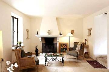 Villa pour 4 Personnes dans Gordes, Parc naturel régional du Luberon, Photo 3