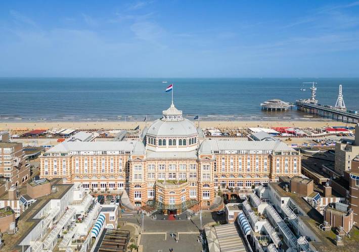 Hôtel pour 2 personnes, avec sauna et vue ainsi que balcon et piscine dans Scheveningen