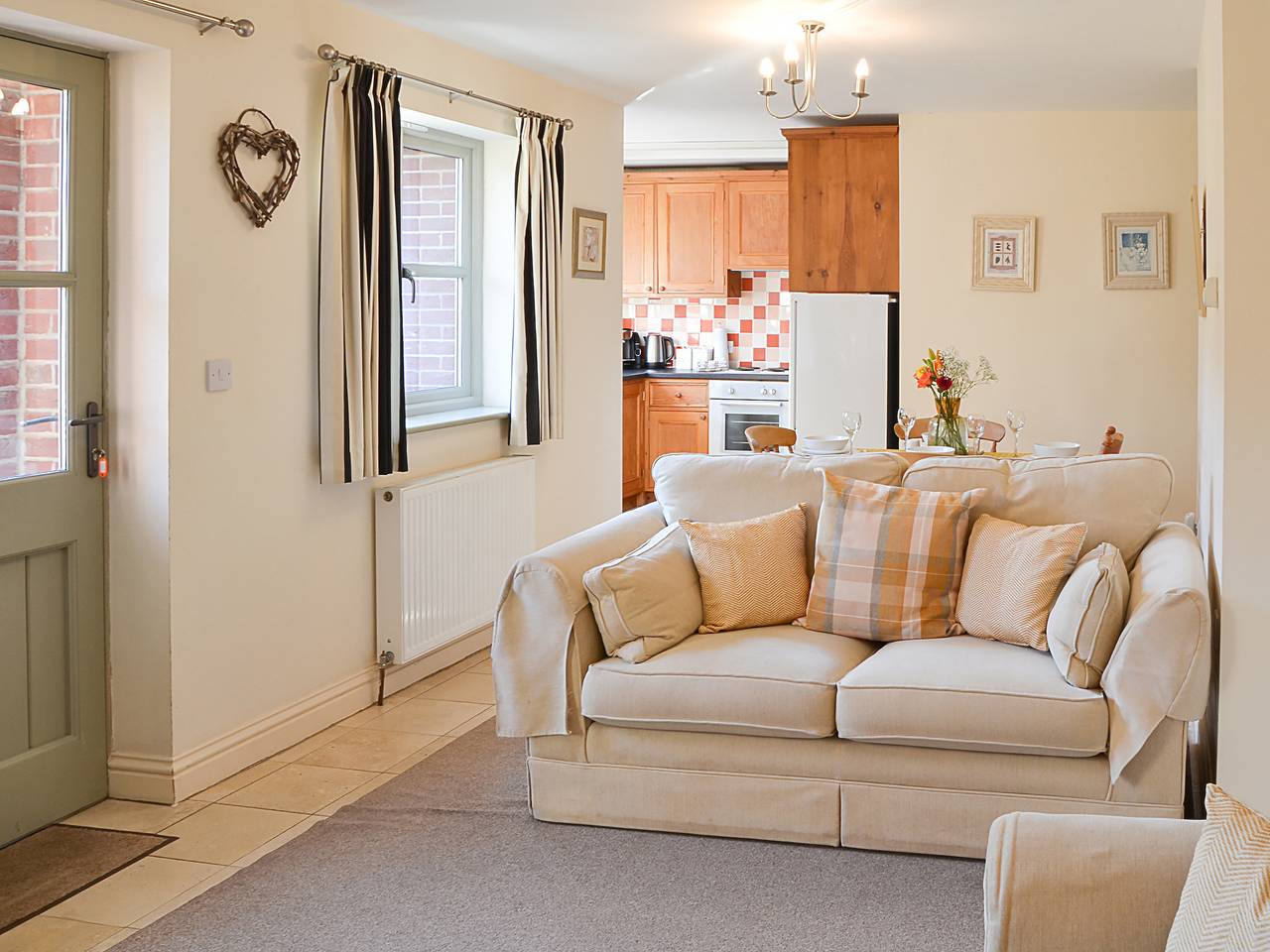 Lily Broad Cottage in Rollesby, Great Yarmouth