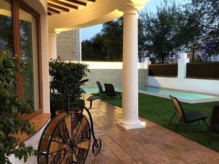 Apartamento de vacaciones para 8 personas, con piscina y balcón en Andalucía - 3