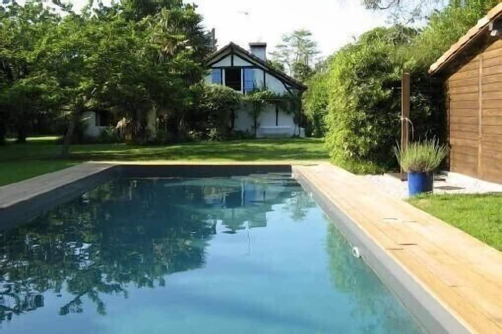 Traditionelle Landes Haus mit Pool, in der Nähe des Ozeans. in Orx, Côte d’Argent