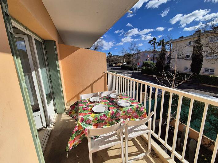 Gîte pour 4 personnes, avec balcon, adapté aux familles à Six-Fours-les-Plages - 3