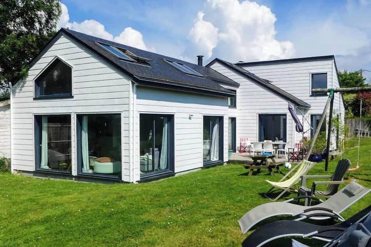 Maison de vacances pour 12 personnes, avec jardin et terrasse, animaux acceptés à Saint-Molf
