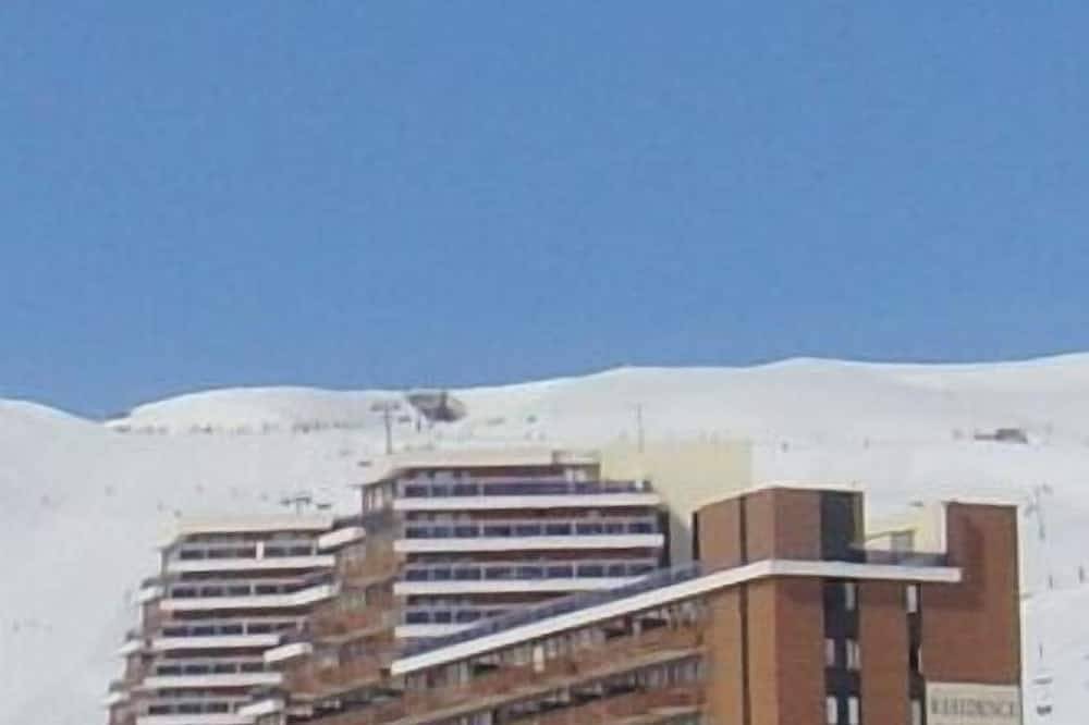 Ganze Wohnung, At 1850 M'Altitude at the foot of the slopes and close to all amenities in La Mongie, Bagnères-de-Bigorre