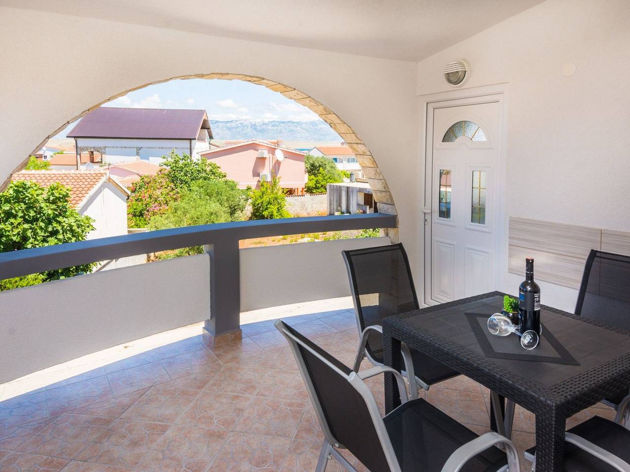 Appartamento vacanze a Vir a partire da 131€ a notte