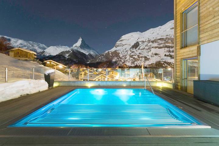 Hütte für 6 Personen, mit Whirlpool und Pool sowie Garten und Sauna in Zermatt