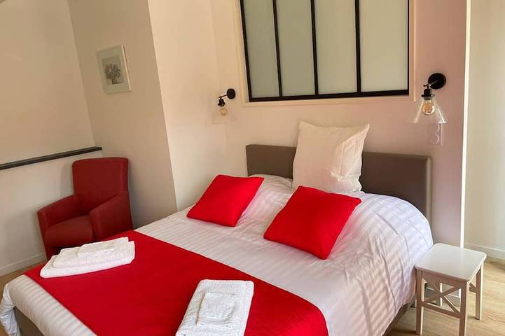 Location de vacances pour 10 personnes, avec jardin, animaux acceptés à Floressas - 2