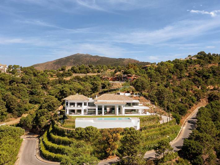 Villa für 12 Personen mit Whirlpool in Val de Guadalmina, Benahavís