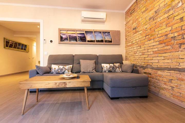 Gîte pour 8 personnes, avec terrasse et vue à Tremp - 2