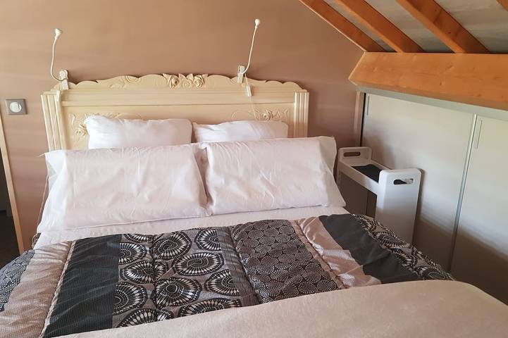 Gîte pour 2 personnes, avec Jacuzzi et Piscine à Martel - 2