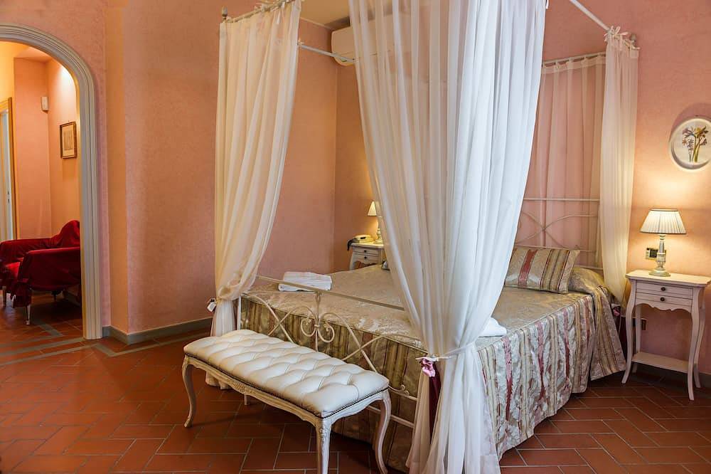 Villa med concierge-tjenester, privat og oppvarmet basseng og gourmetaktiviteter in Orentano, Castelfranco di Sotto