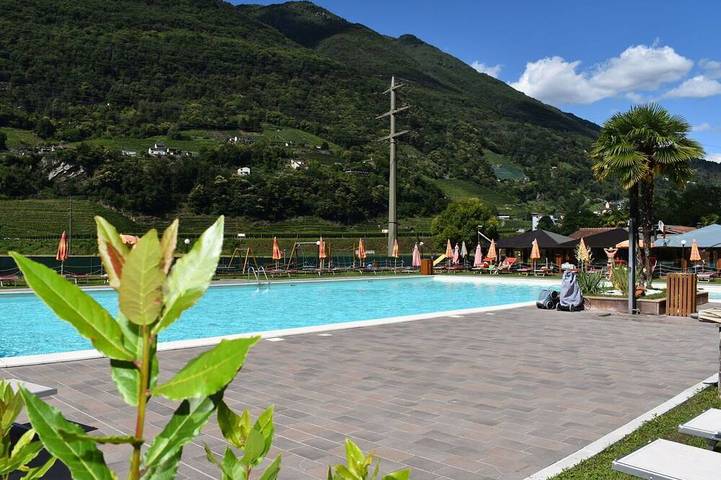 Bungalow für 5 Personen, mit Garten und Pool, mit Haustier im Tessin