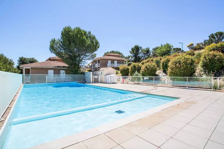 Ferienwohnung für 4 Personen, mit Balkon und Pool sowie Ausblick - 1