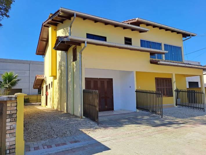 Casa vacacional para 3 personas, con jardín en Santa Catarina