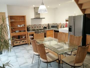 Gîte pour 6 personnes, avec terrasse à Sainte-Geneviève-lès-Gasny