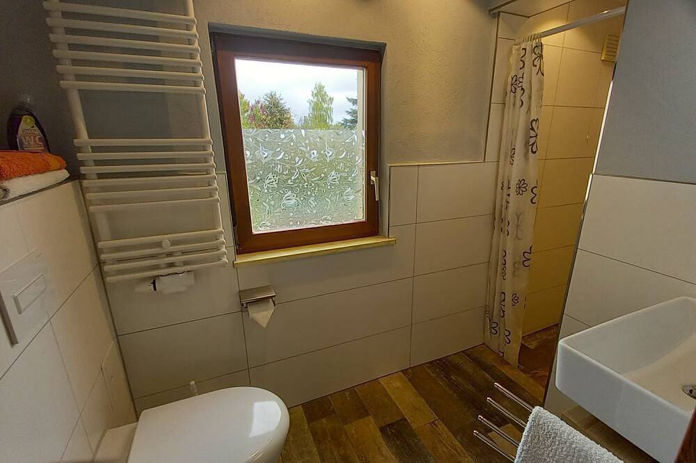 Apartamento entero, Rügen Fewo 25 - Ferienhaus in Gager, Mönchgut