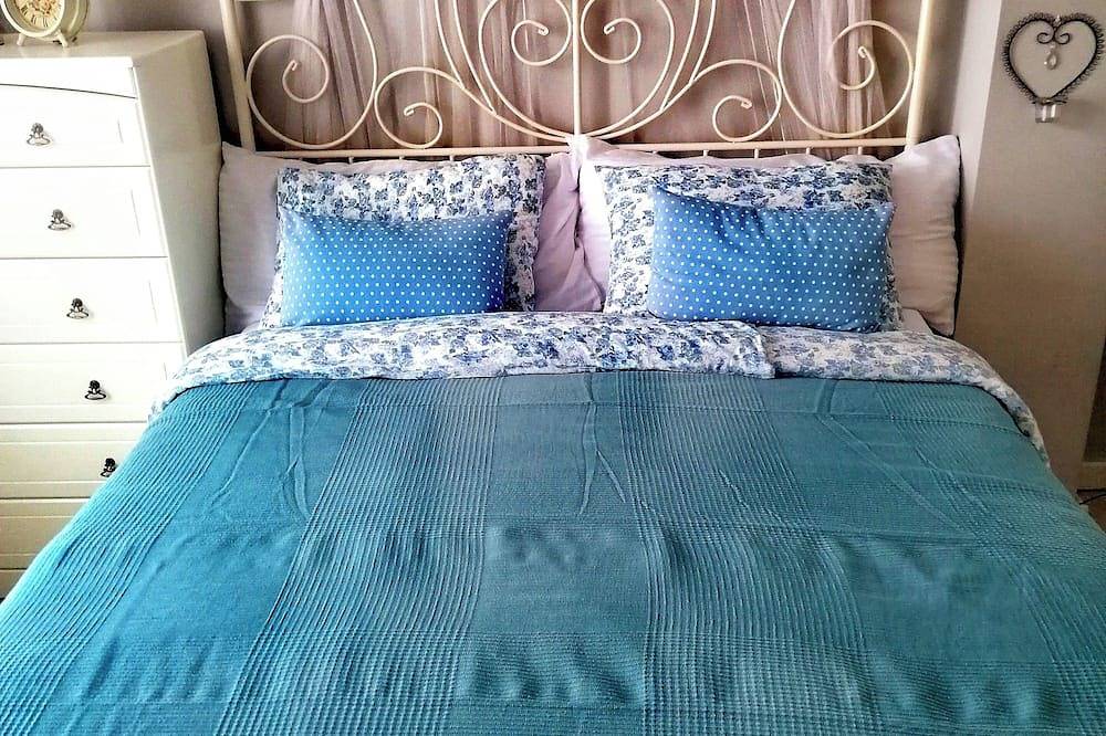 Apartamento entero, Ria Ria Del Mar is only 100 meters from the beautiful natural sandy beach!\n in Amposta, Delta del Ebro