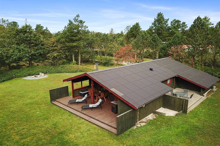 Ferienhaus für 6 Personen, mit Terrasse in Henne Strand