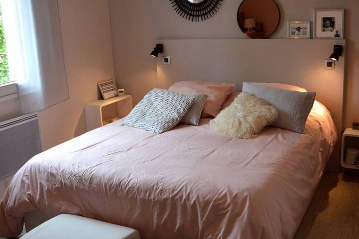 Location de vacances pour 6 personnes, avec terrasse et jardin à Éguilles - 2