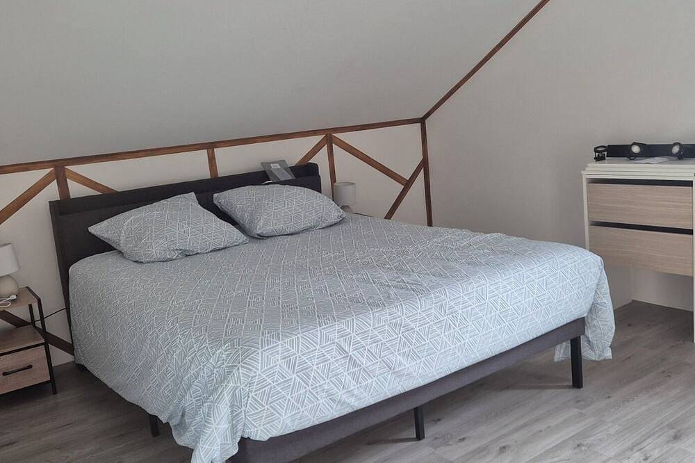 Gîte Sancy, comfort and relaxation in Auvergne in Saint-Nectaire, Volcans d'Auvergne Regional Nature Park