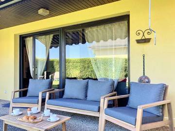 Villa für 4 Personen in Port-Valais, Wallis, Bild 1