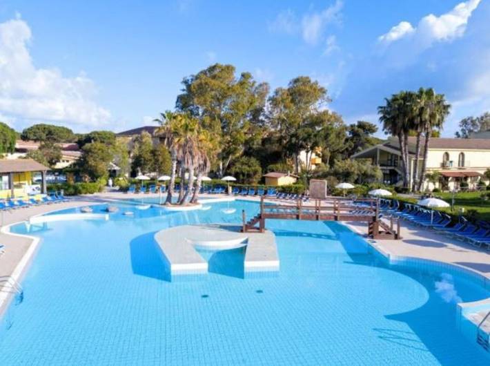Nature & Country Resort Near The sea - Green Apartment, Ac, Wifi in Arborea, Campidano