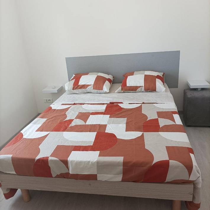 Gîte pour 4 personnes, avec Terrasse ainsi que Jardin et Vue à Saint-Maurice-sur-Aveyron - 2