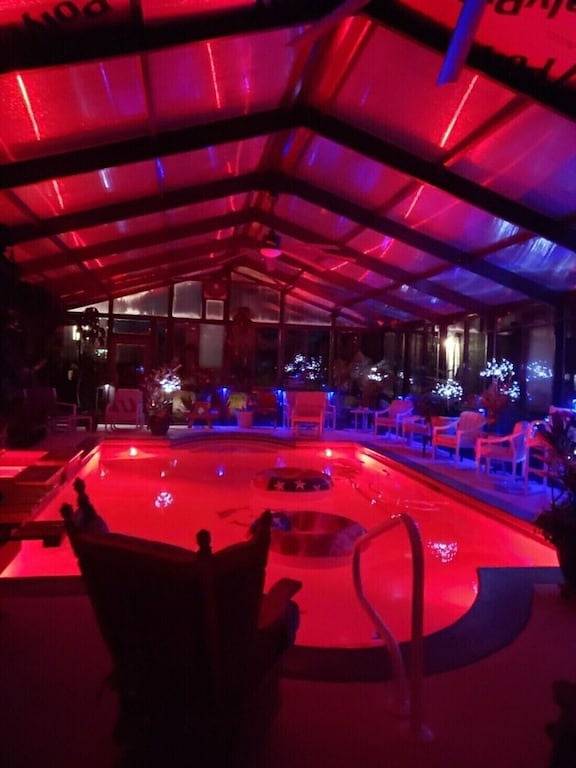 Rv Executive #2 Home inground Indoor Pool an beautiful Jacuzzi heated by request in Florida Panhandle