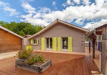 Location de vacances pour 8 personnes, avec vue et terrasse dans Plage Moutchic