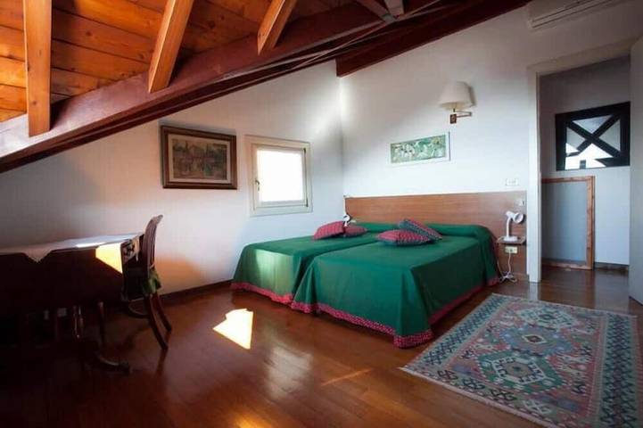 Villa Helena splendida villa con vista lago in Lecco, Prealpi Bergamasche Occidentali