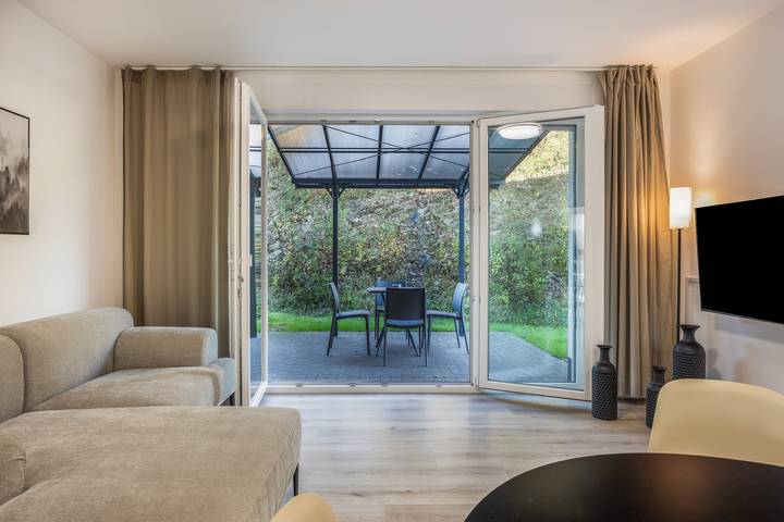 Ganze Wohnung, Apartment 'Altenbeken-2' mit privater Terrasse, privatem Garten und WLAN in Altenbeken, Kreis Paderborn