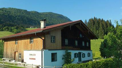 Ferienhaus für 10 Personen, mit Terrasse und Garten, kinderfreundlich in Abtenau