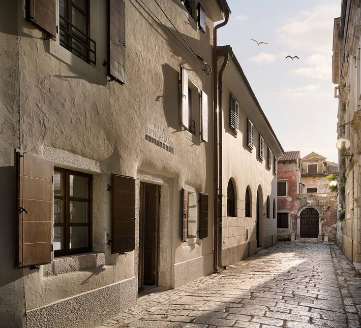 Villa für 4 Personen, mit Ausblick und Sauna sowie Garten, mit Haustier in Poreč - 2