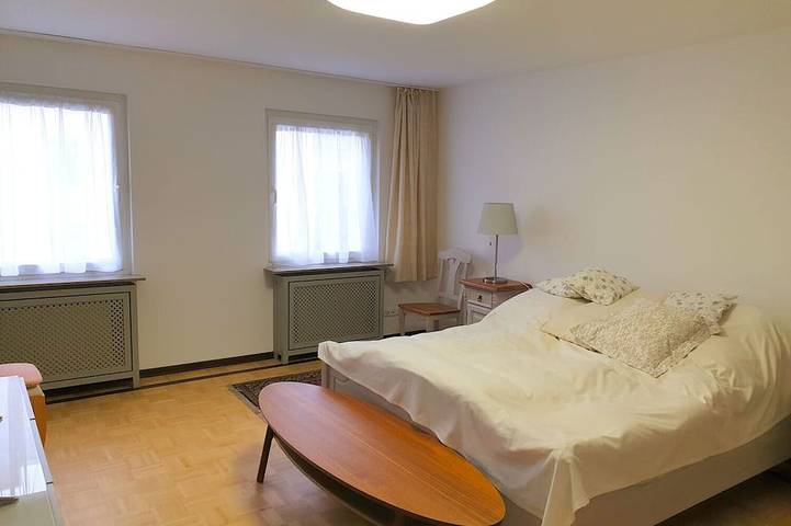 Ferienwohnung für 6 Personen, mit Balkon in Frankfurt - 2