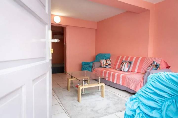 Casa en Les Abymes — 60 m², jardín in Les Abymes, Guadalupe