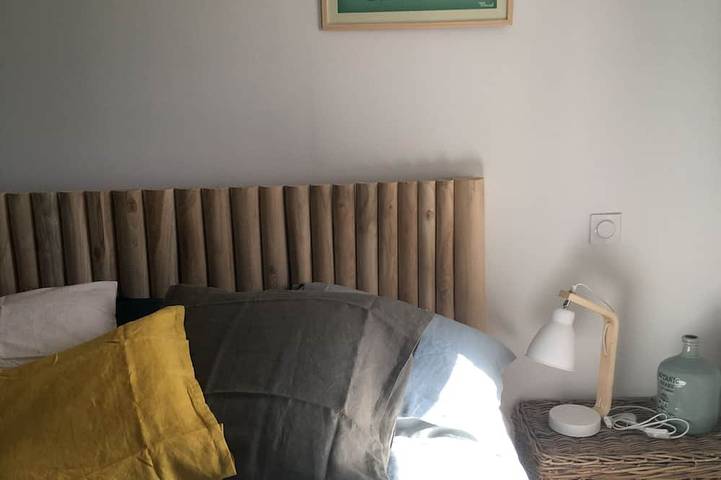 Location de vacances pour 6 personnes, avec jardin et terrasse, animaux acceptés dans Plage Pors Carn - 4