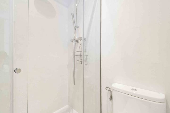 Apartamento entero, Gros Beach | The Rentals Collection in Zurriola (San Sebastian), San Sebastián