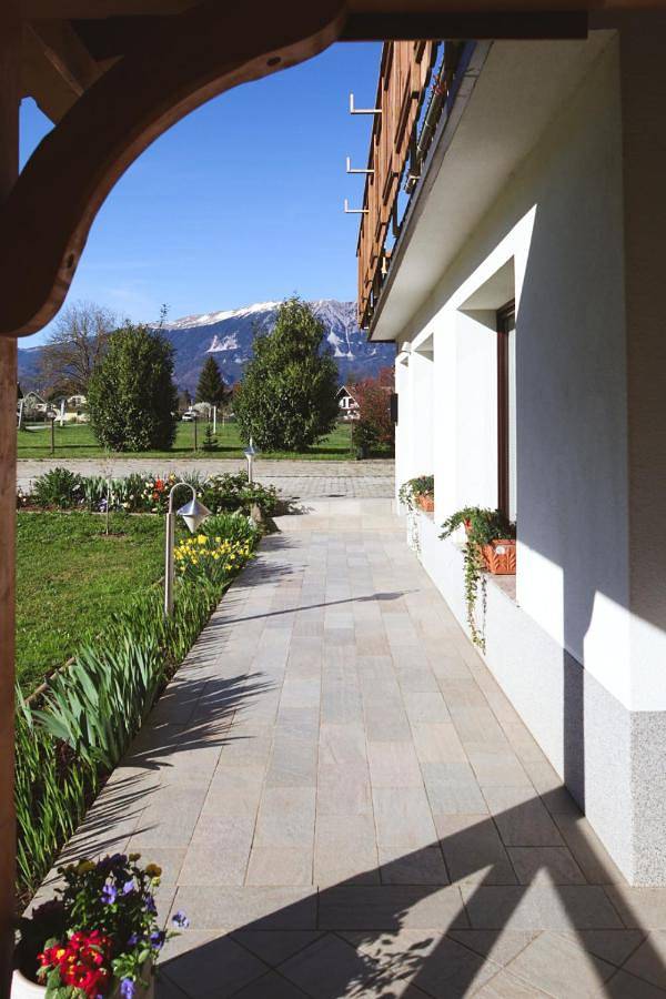 Maison d’hôte pour 5 personnes, avec vue et jardin à Bled - 3